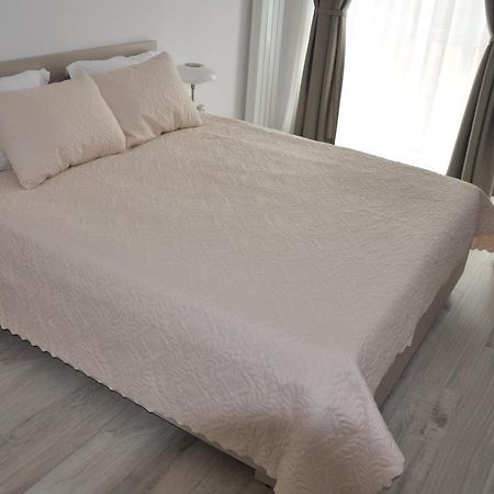 Simo Velier Residence Мамая Екстериор снимка
